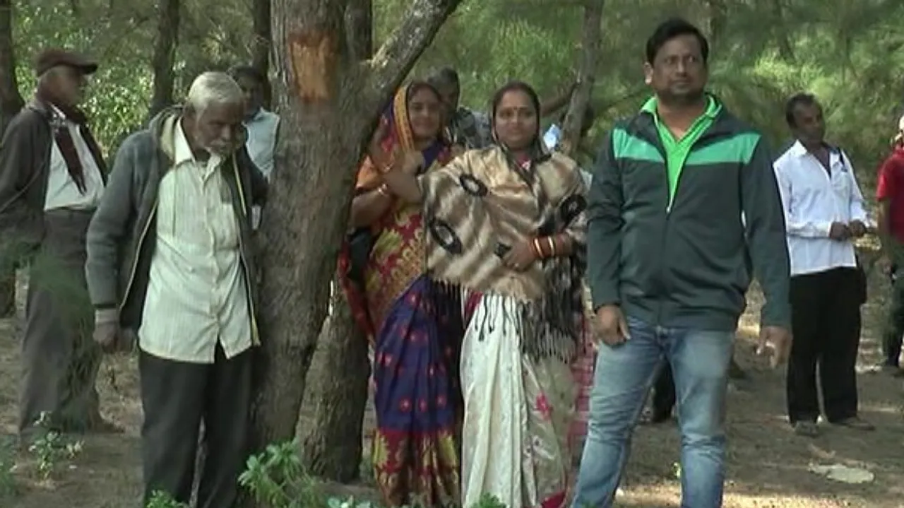Activists March To Chandrabhaga Opposing Proposed Tourism Project Near Konark Sanctuary