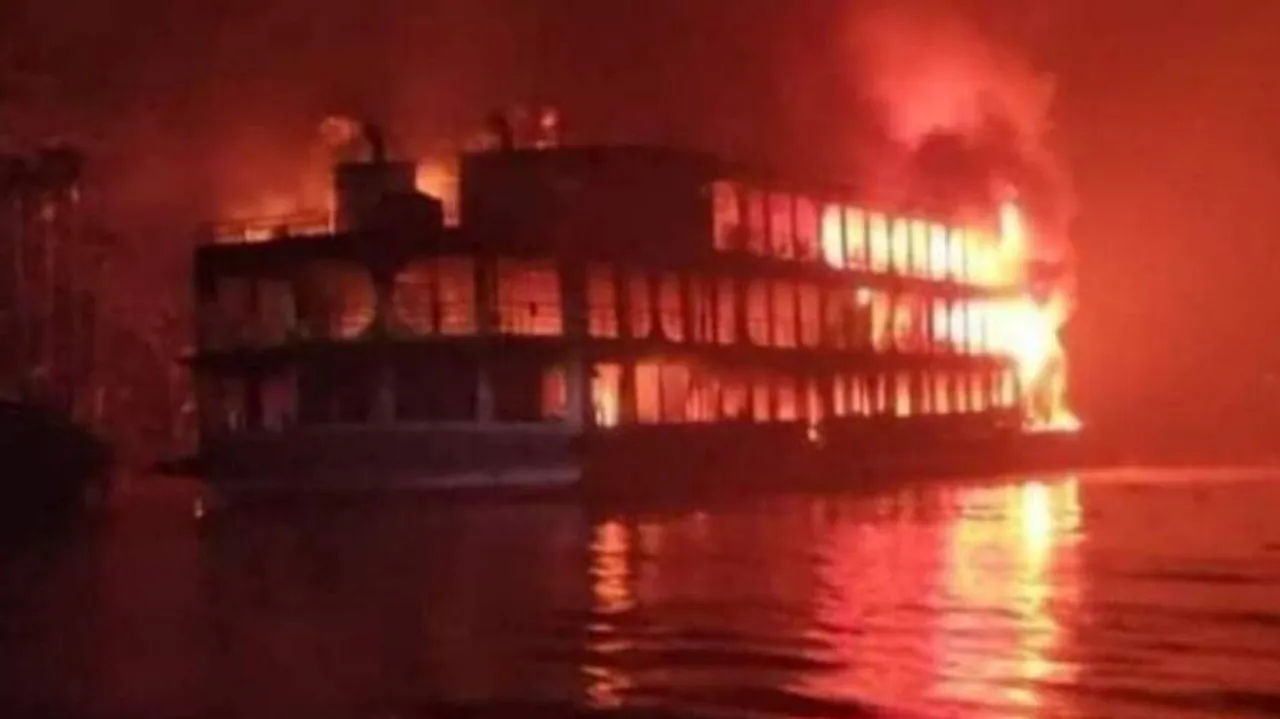 30 Killed In Bangladesh Ferry Blaze