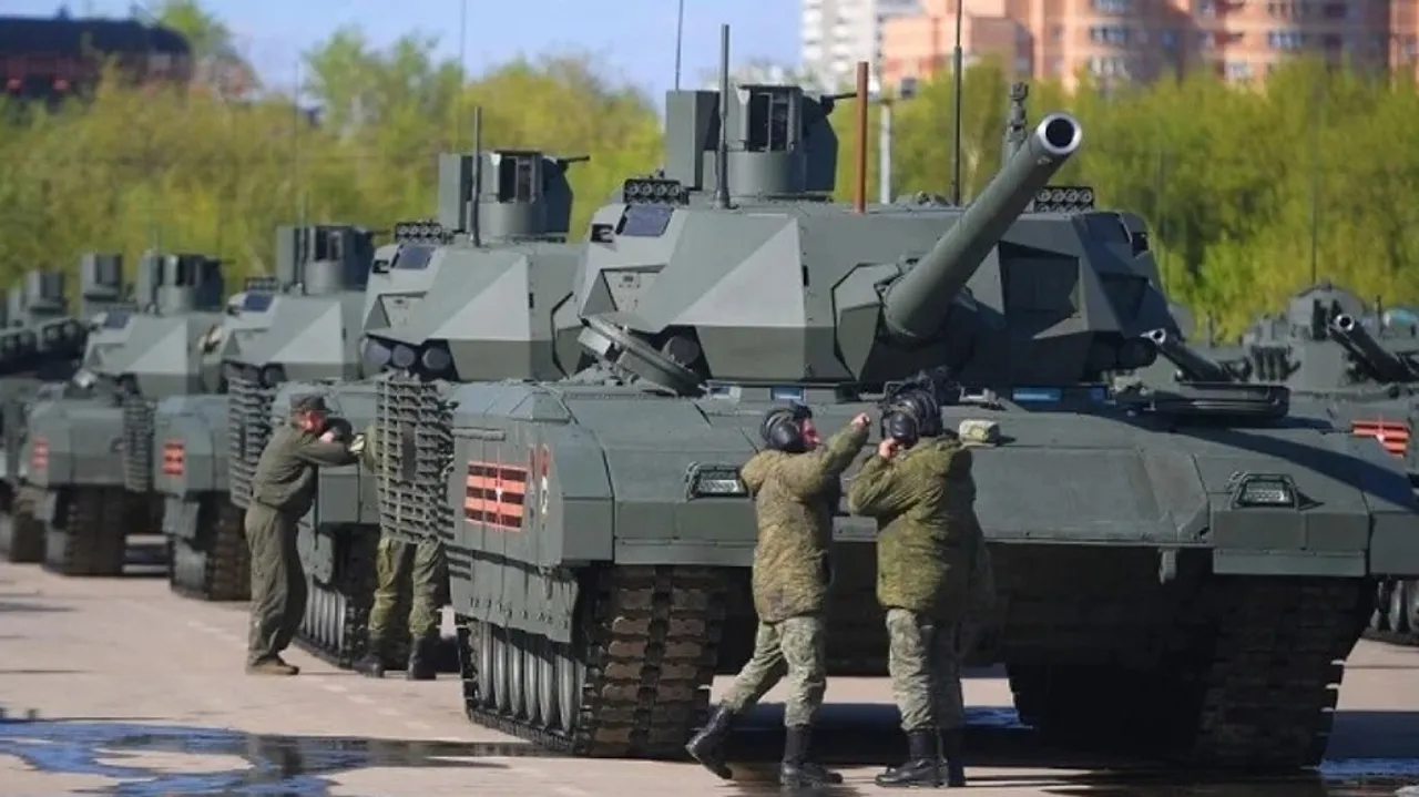 After S-400 missiles and AK-203 rifles, Russia offers India its cutting-edge Armata tank technology