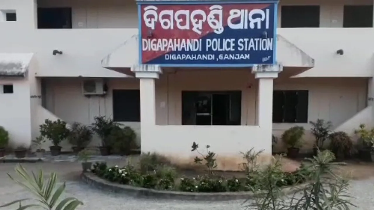 Retired Army Officer's House Burgled In Ganjam, Incident Caught On CCTV Camera