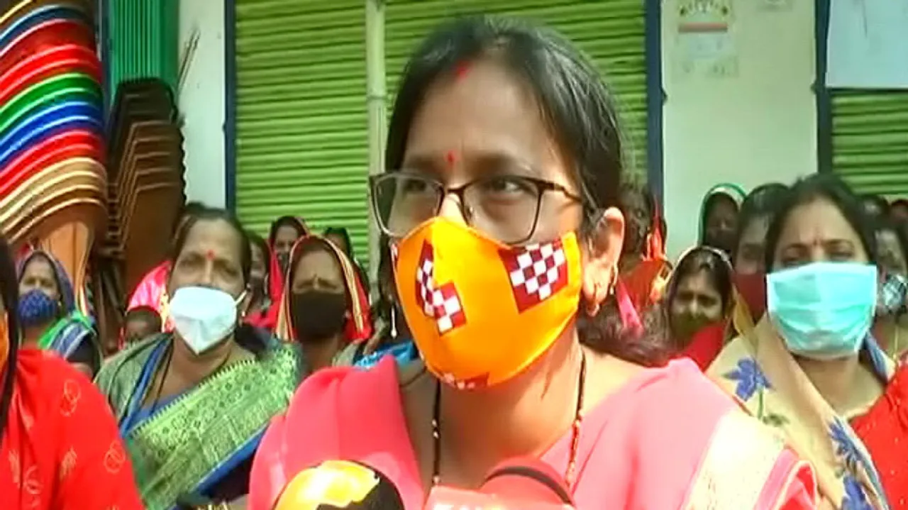 Puri: Funds Go Missing From Accounts, Bank Assures To Redeem After Protest