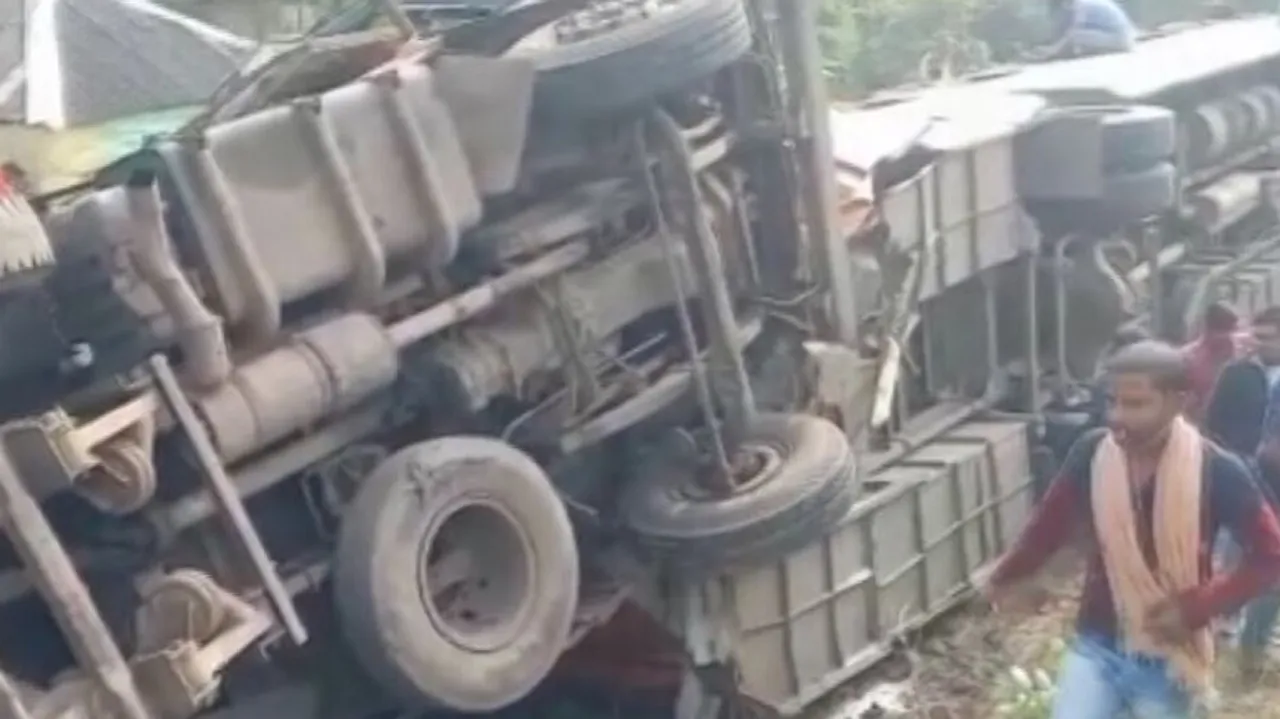 Six Dead, Many Injured As Truck Crashes Into Bus In Odisha 