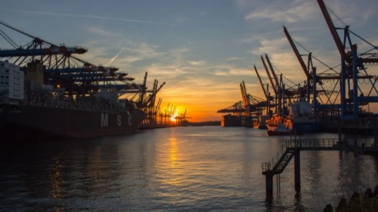 Oil prices jump on concerns over Middle East supply disruptions
