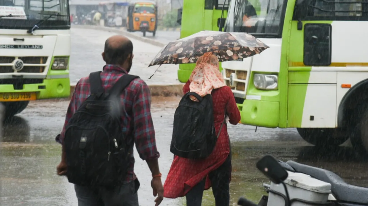 IMD Predicts Rain, Thunderstorm In Several Odisha Districts; Check Latest Weather Update