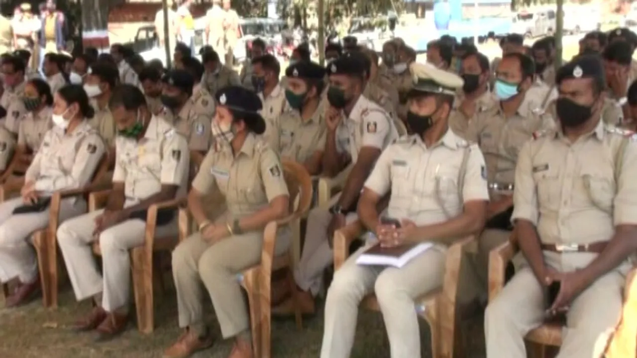 Don't Go Near Maoist Posters: Koraput SP Cautions People Ahead Of Panchayat Elections