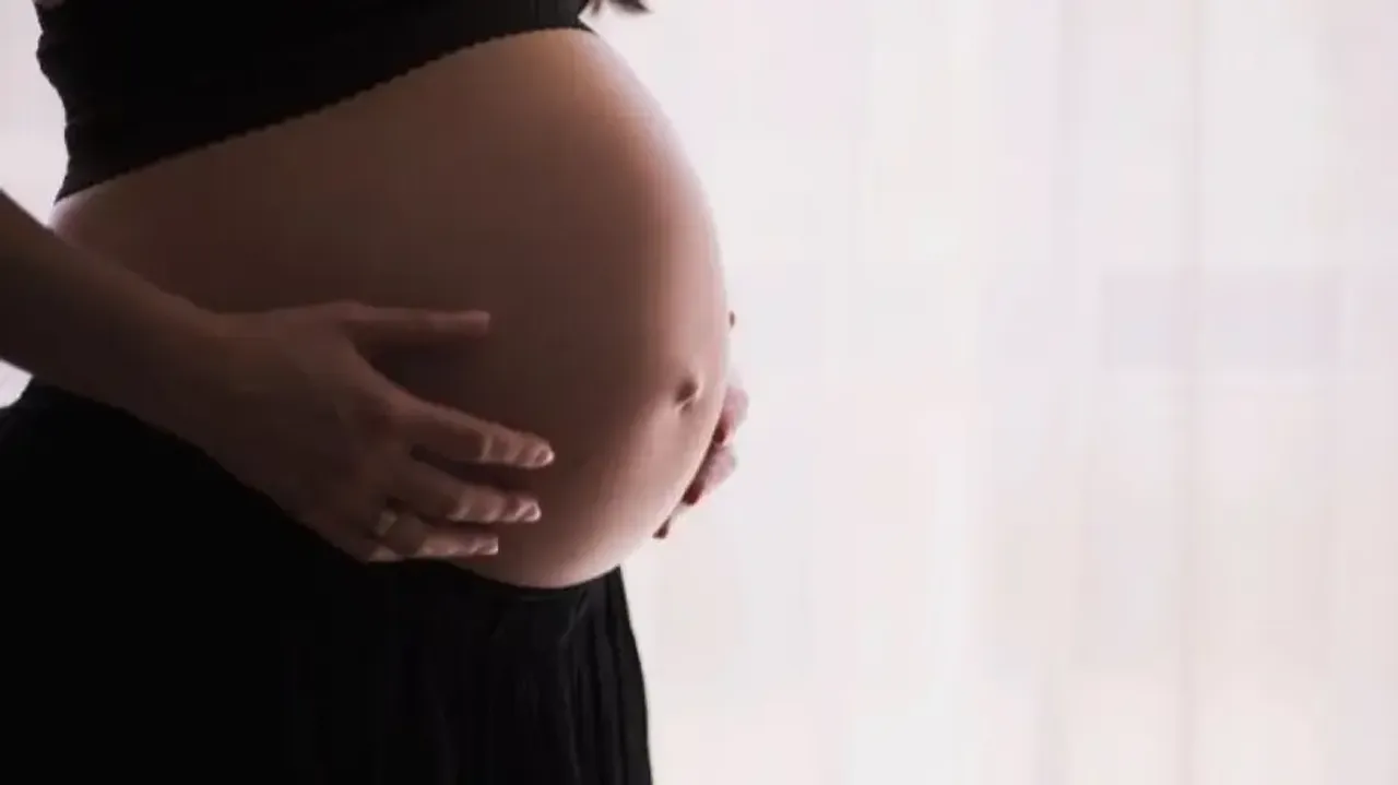 Scientists Extend Women's Fertility, Reverse Ageing In Human Egg Cells