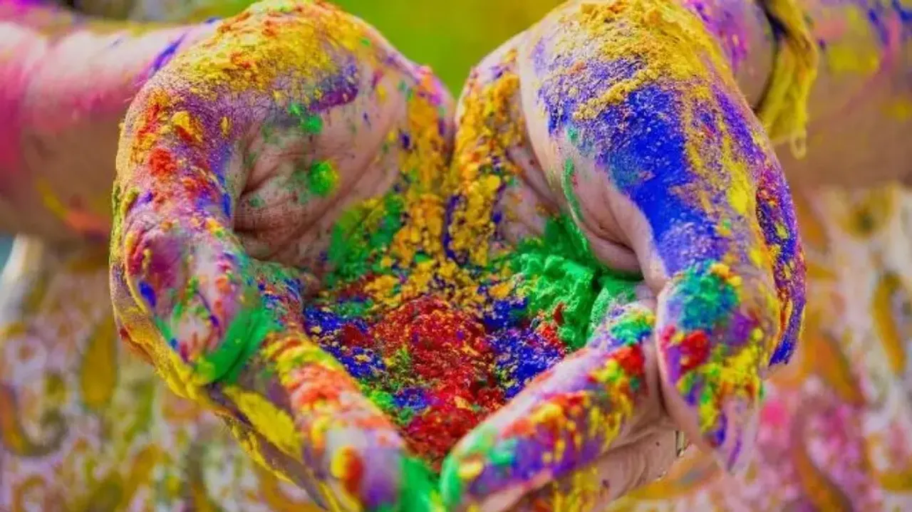 Holi Sprinkles Colours Of Joy And Love On The Less Fortunate