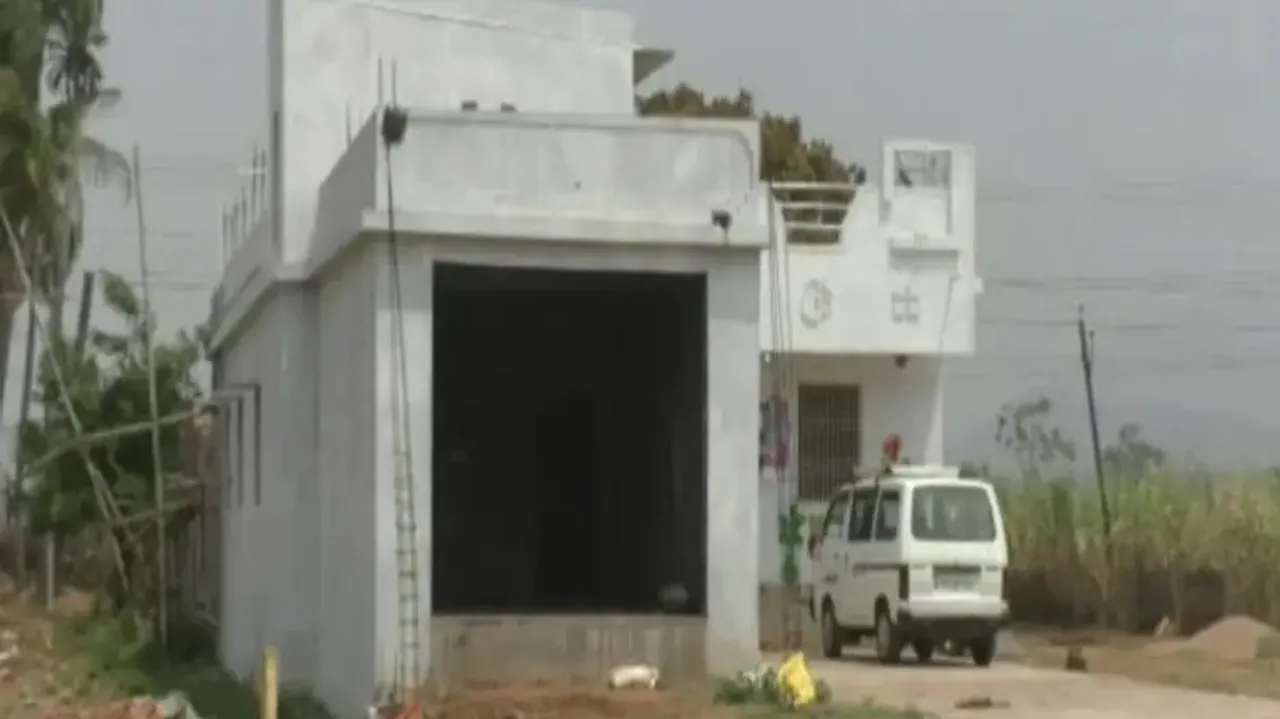 Rayagada Fire Mystery Where 3 Of Family Charred To Death Still Baffles Police
