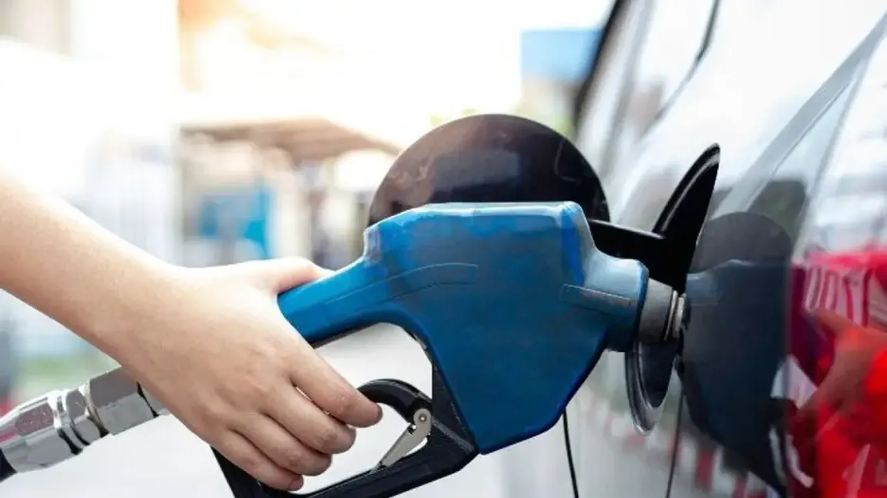 Petrol, Diesel Price Up 80 Paise A Litre; Rs 50 Hike In LPG Rates