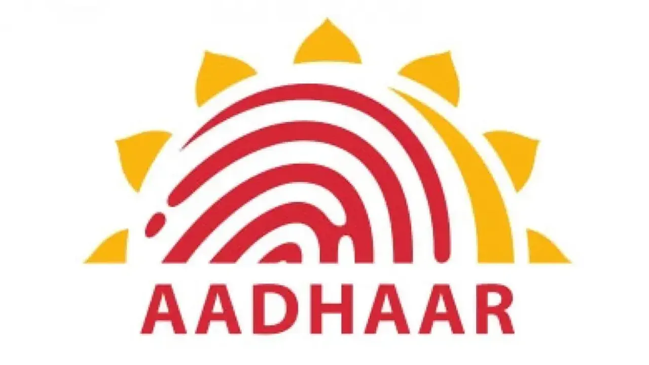 Date Extended For Aadhaar Card Seeding With Ration Cards Till June 30