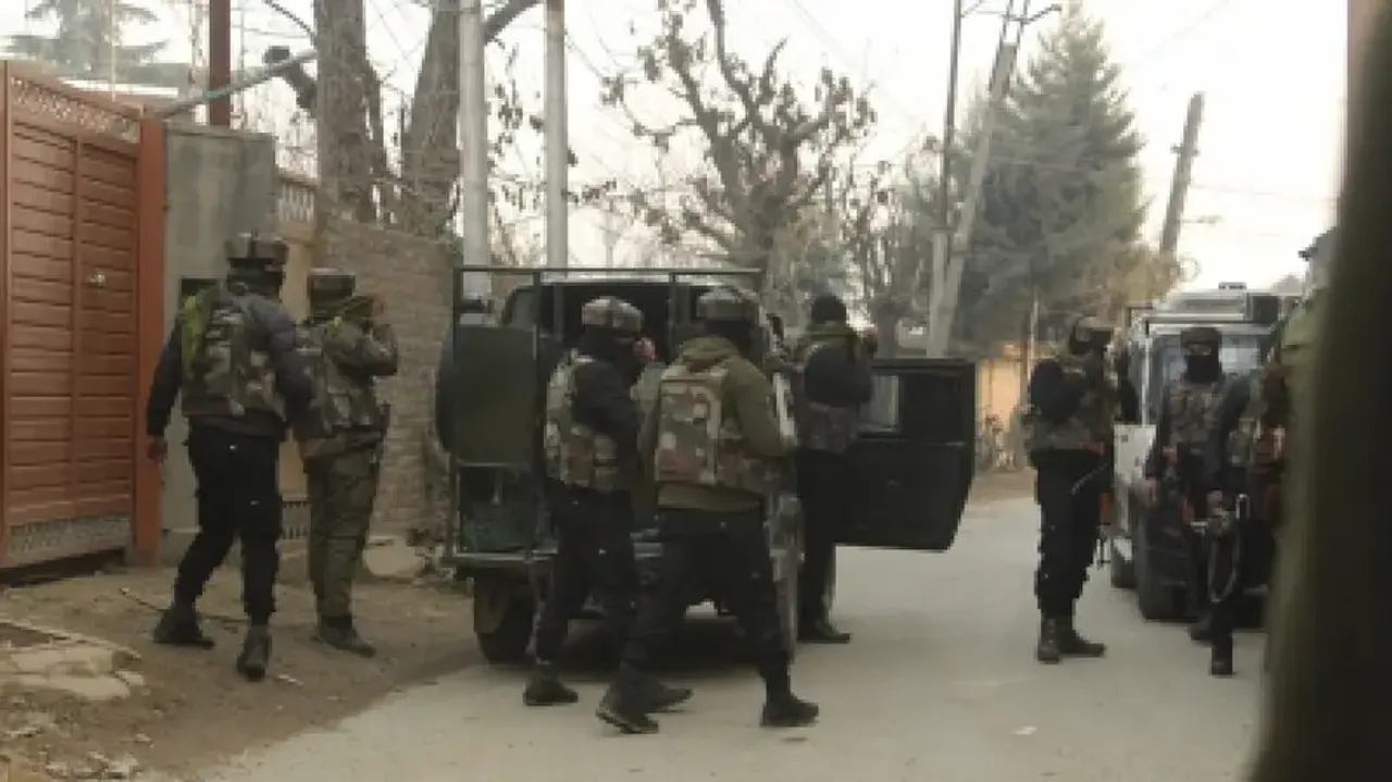 2 Lashkar Terrorists Held From Kashmir's Budgam