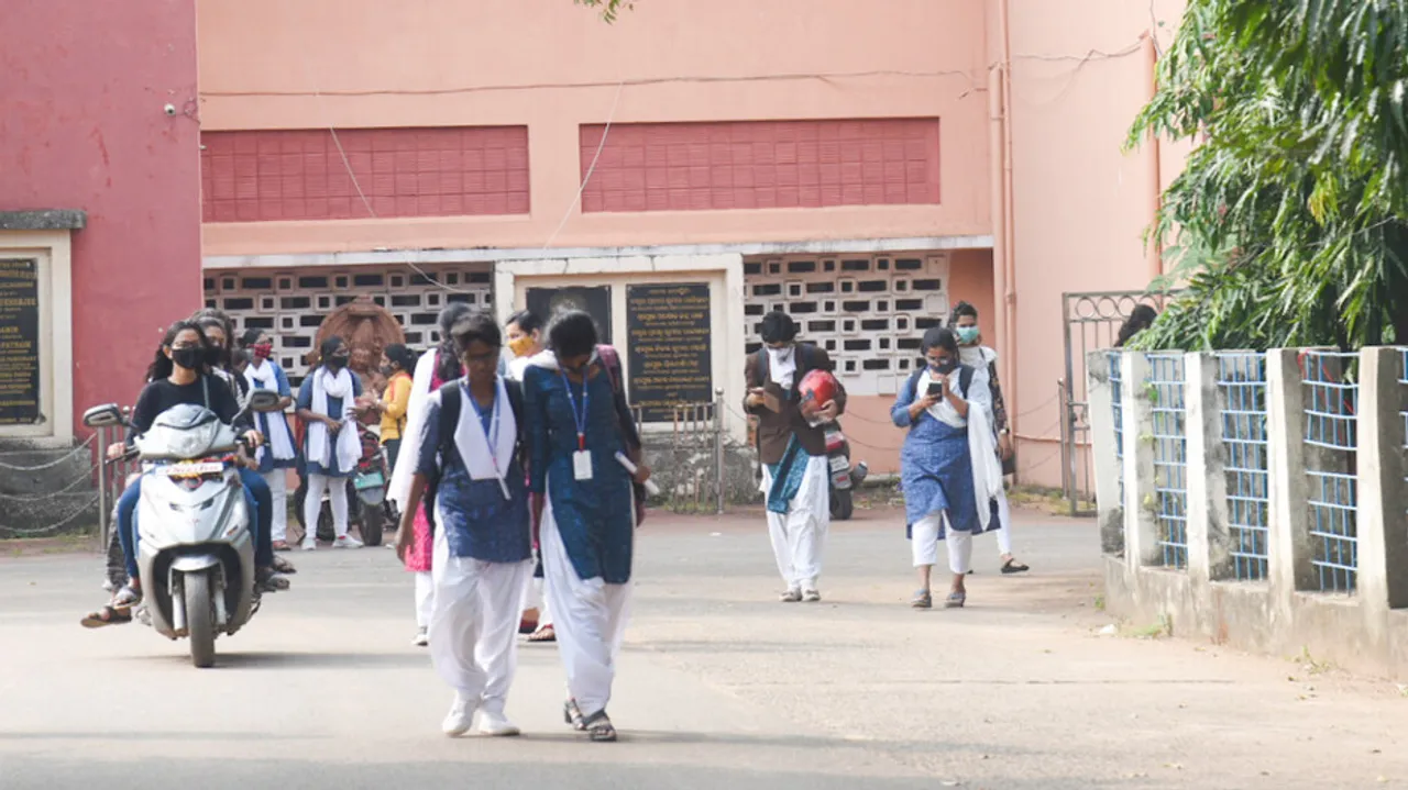 Apply for National Means cum Merit Scholarship Scheme till Nov 30, deadline extended again