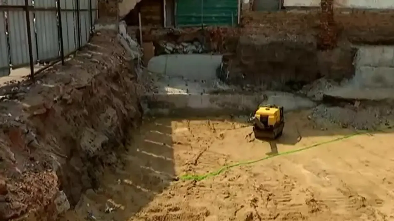 Pit Dug Up For Srimandir Parikrama Project Refilled