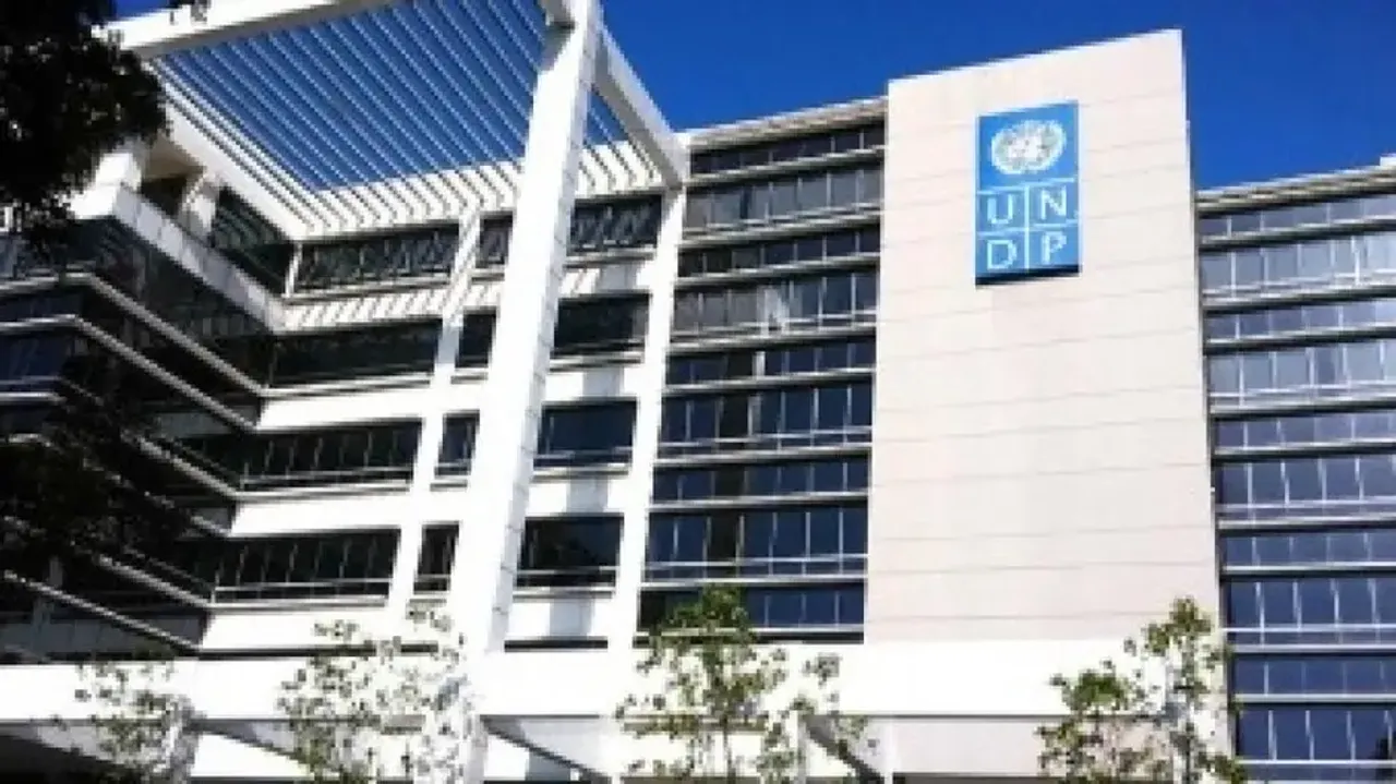 Centre enters pact with UNDP on grassroots development