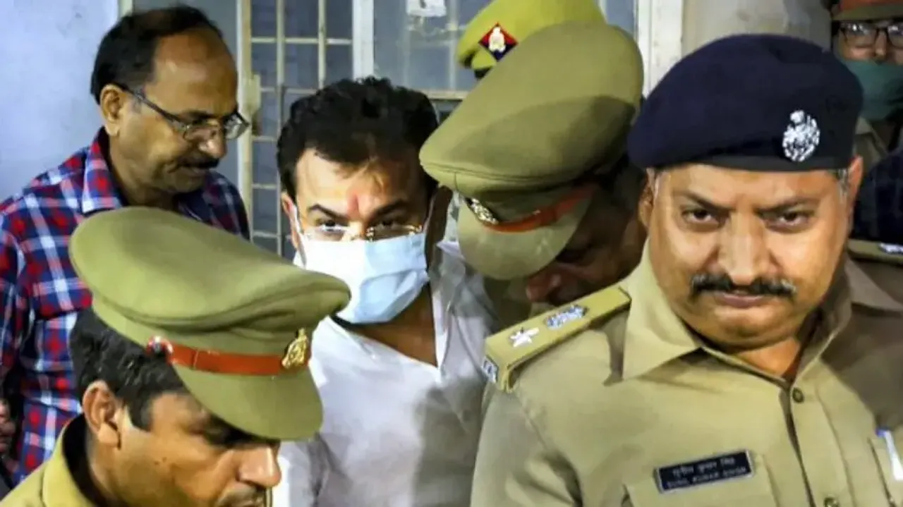 Union minister Ajay Mishra's son Ashish surrenders in Lakhimpur court