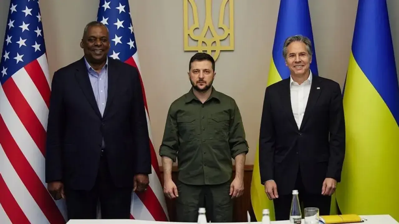 Top US officials meet Zelensky in Kiev