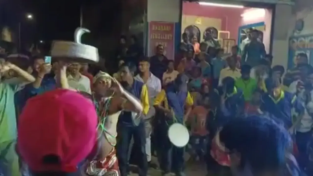 Nagin dance with cobra