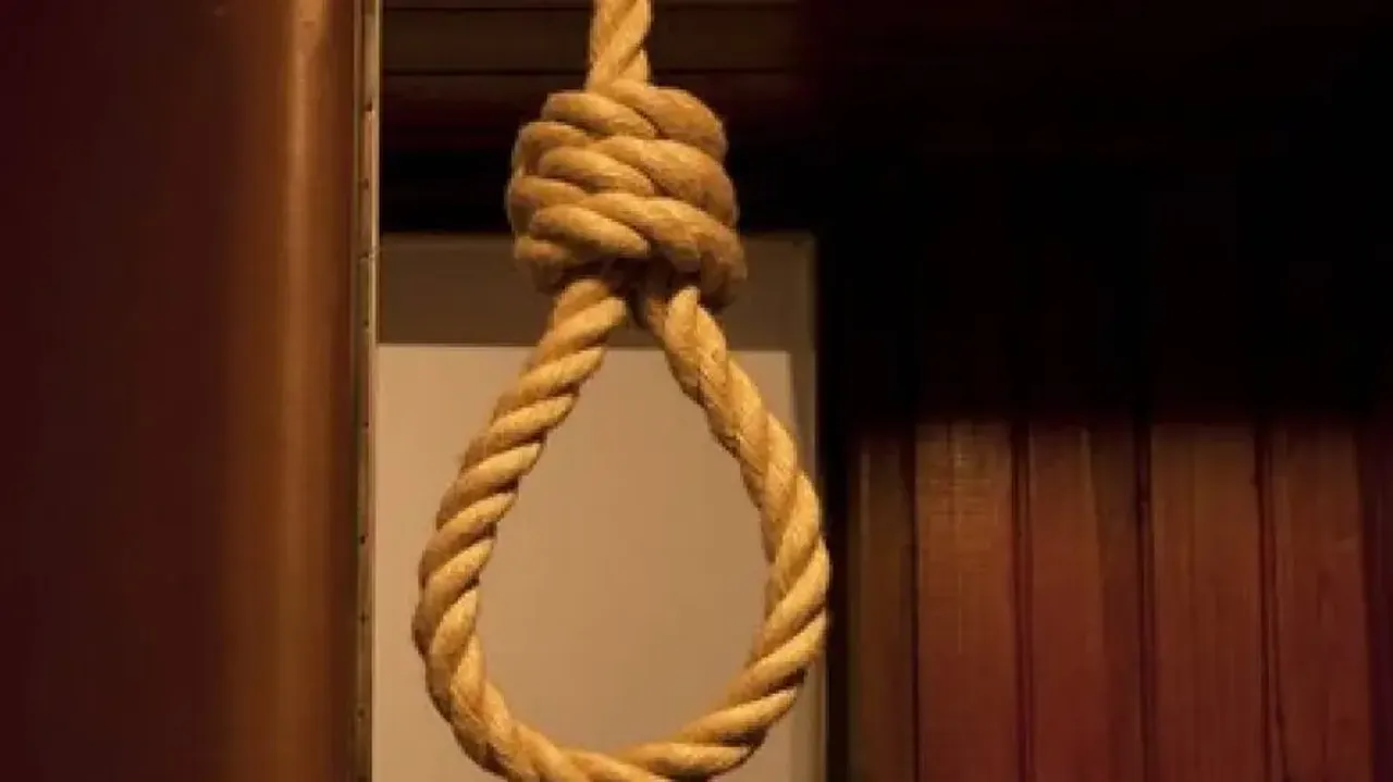 Maharashtrian couple, 15-month-old daughter found hanging in Bhubaneswar