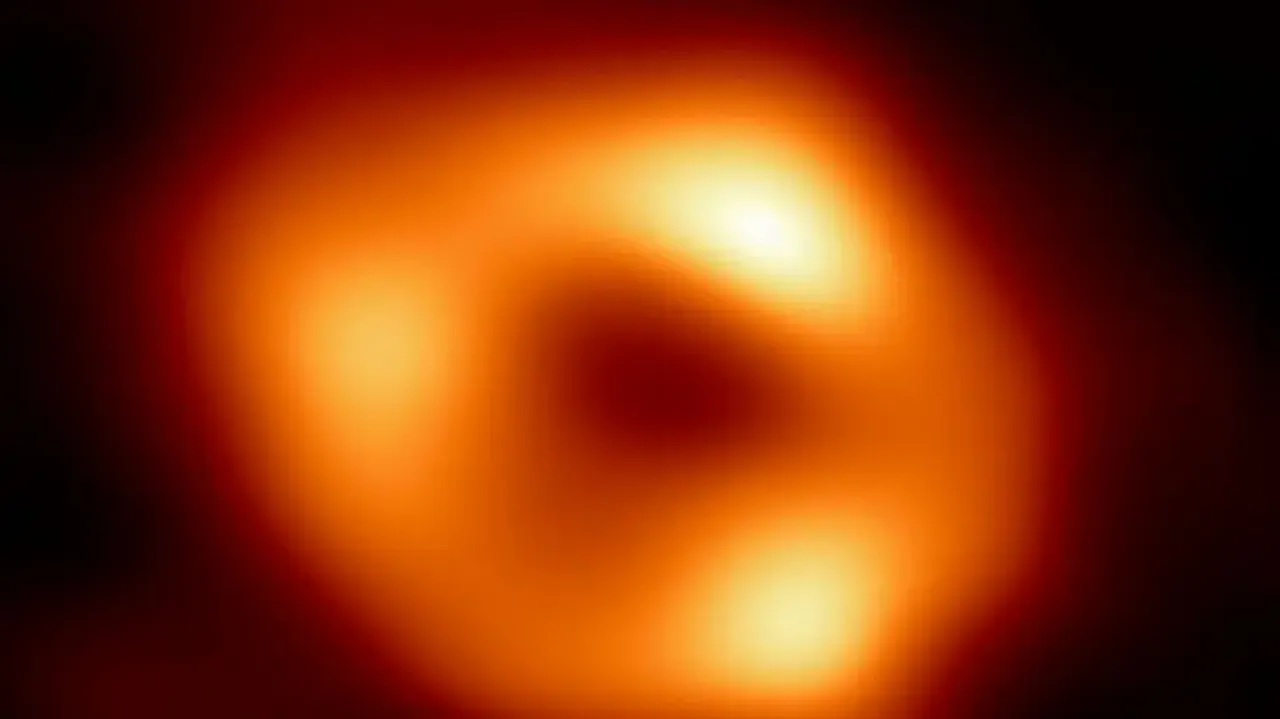 Image Of Super Massive Black Hole