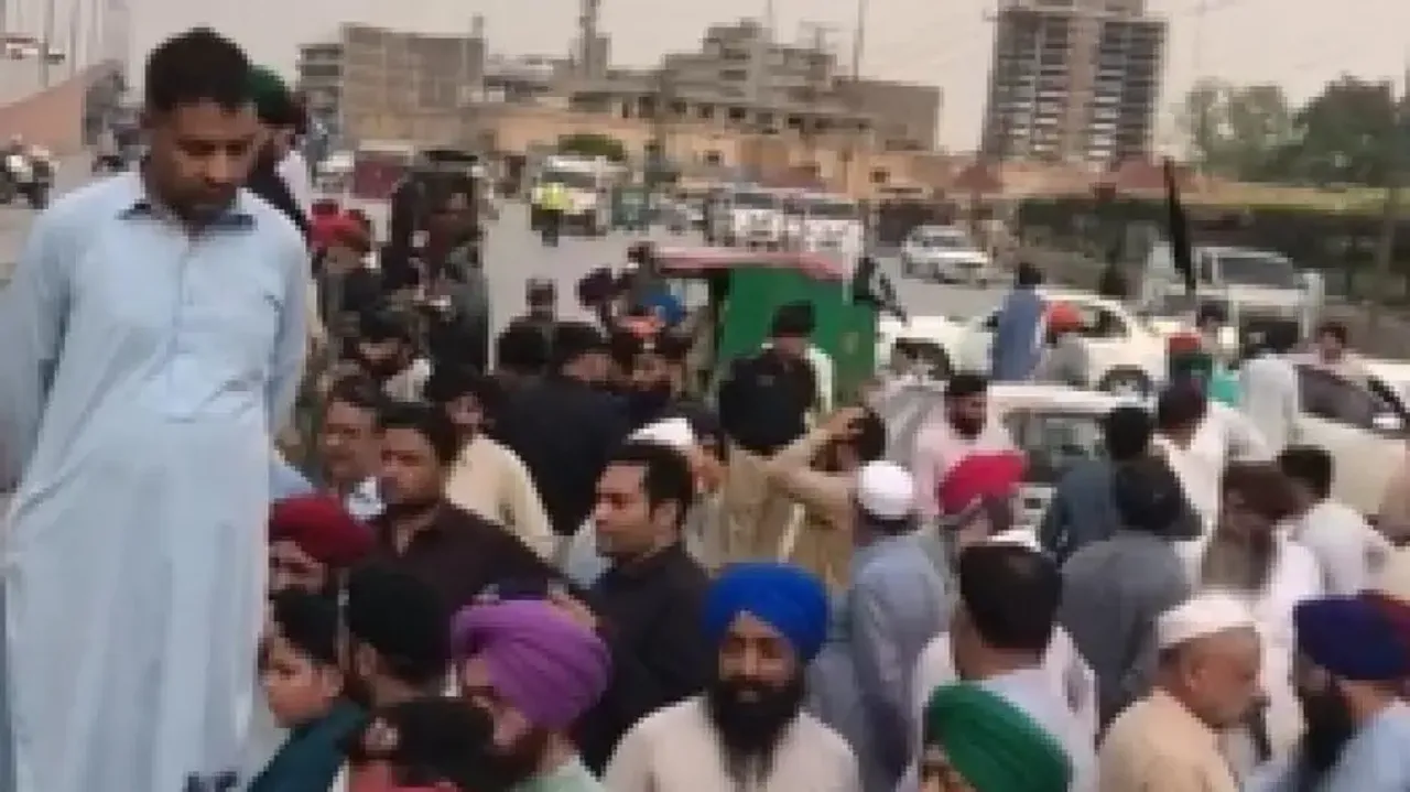 Protests in Pakistan after two Sikh shopkeepers gunned down