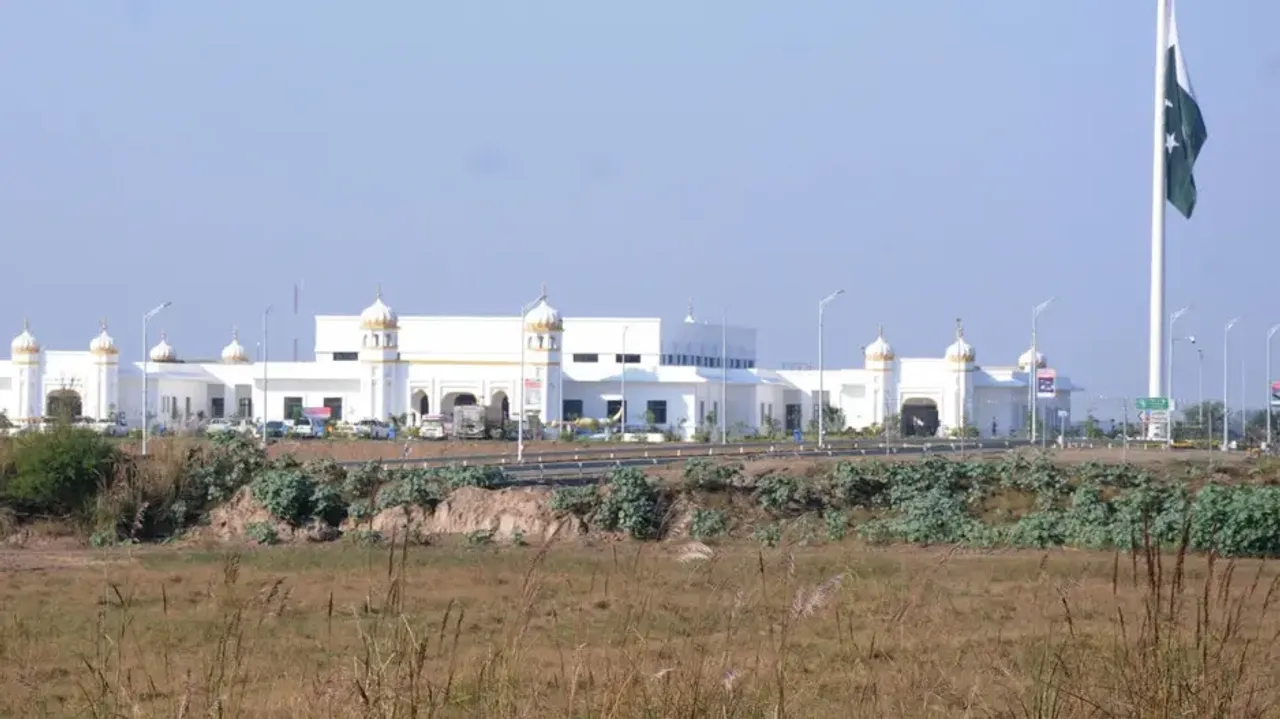 Woman lost during 1947 violence meets Sikh brothers after 75 yrs at Kartarpur