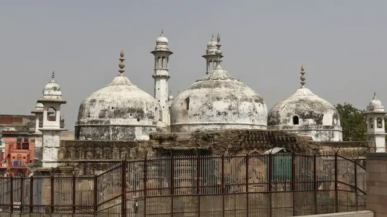 Gyanvapi case: Muslim side to continue arguments today