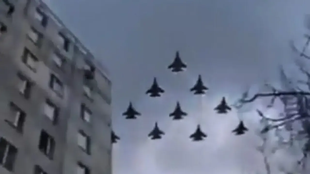 Russia launches airstrikes on Kyiv for the first time in five weeks
