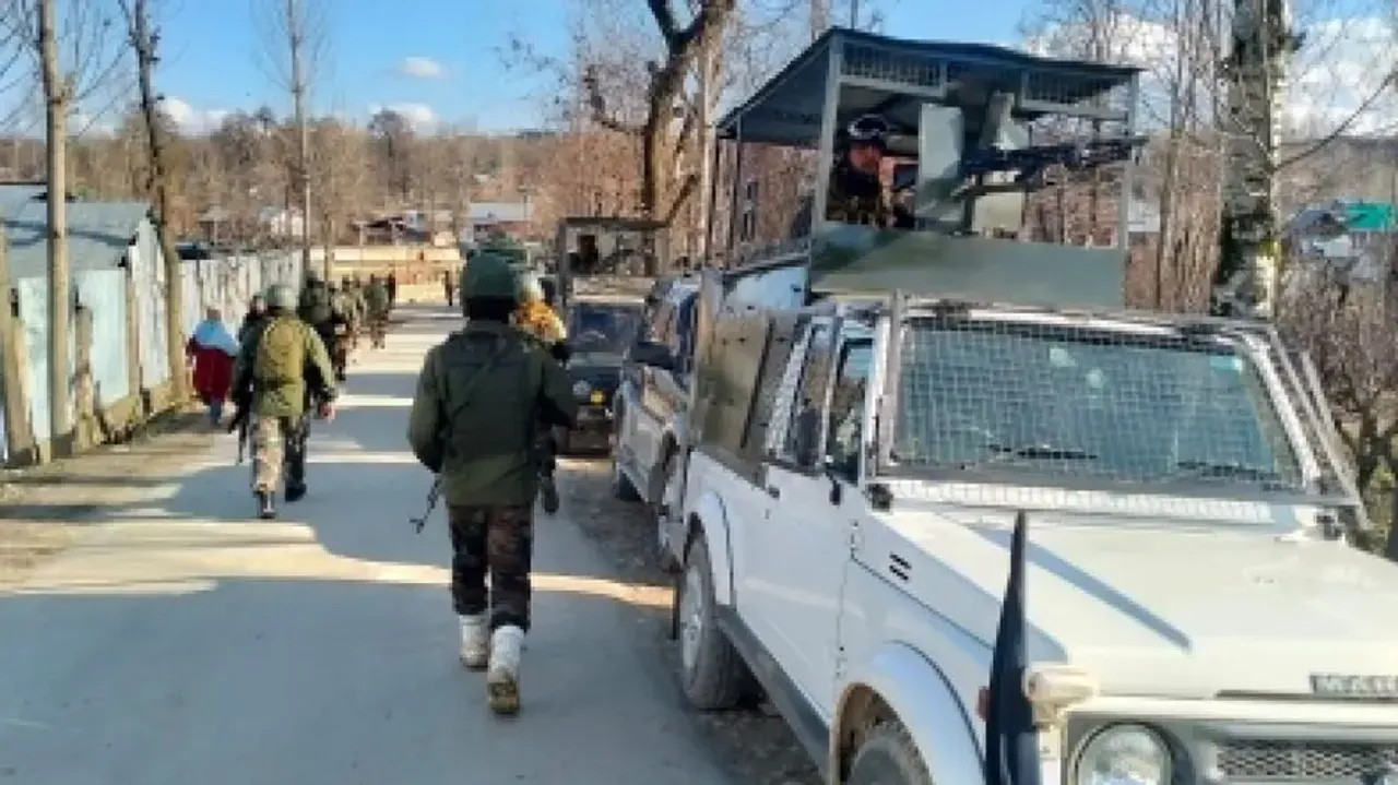 Pakistani LeT terrorist killed in Kupwara encounter; gunfight underway in Kulgam also