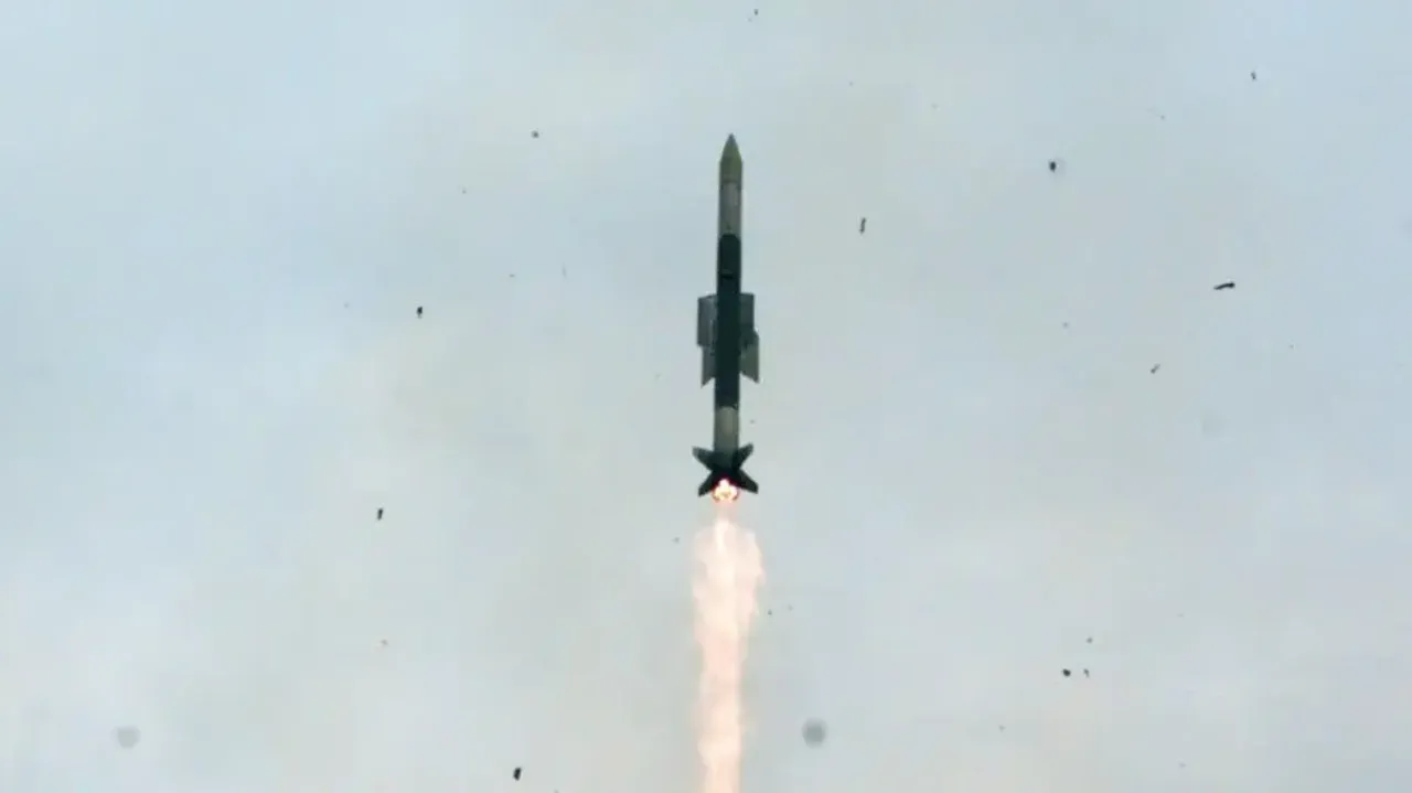Short range surface to air missile successfully tested by DRDO