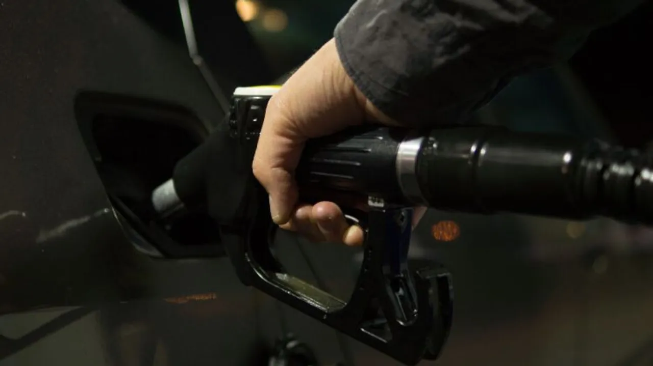 Check petrol, diesel rates at different places in Odisha on Sept 27