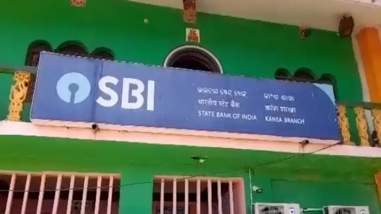 Customers duped of lakhs after keeping money in kiosk bank in Balasore 