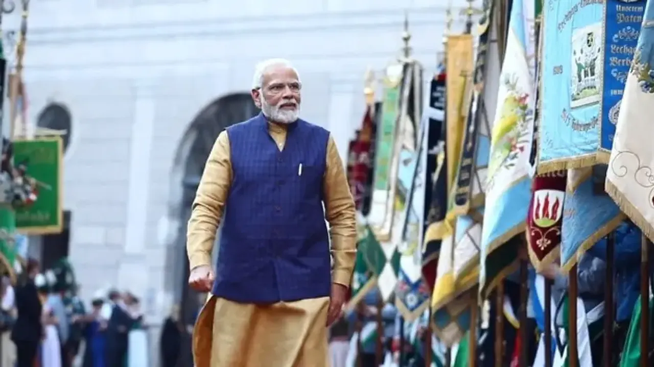 German Chancellor Olaf Scholz welcomes PM Modi at G7 Summit