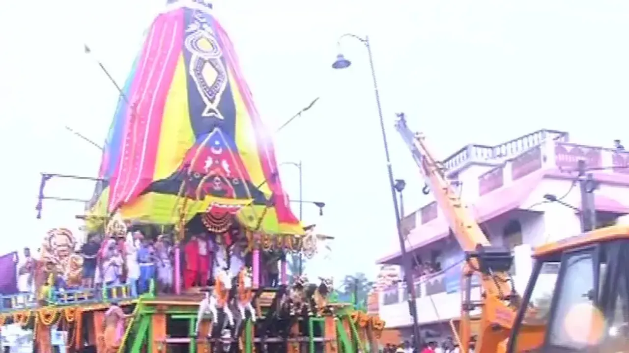 Rath Yatra: Chariot suffers damage in Kendrapara, to be pulled today