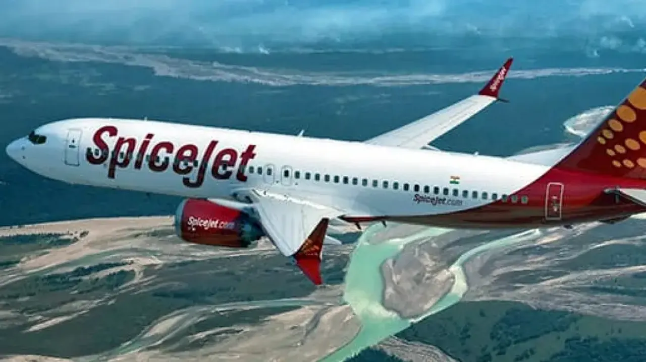 Delhi-Dubai SpiceJet aircraft diverted to Karachi