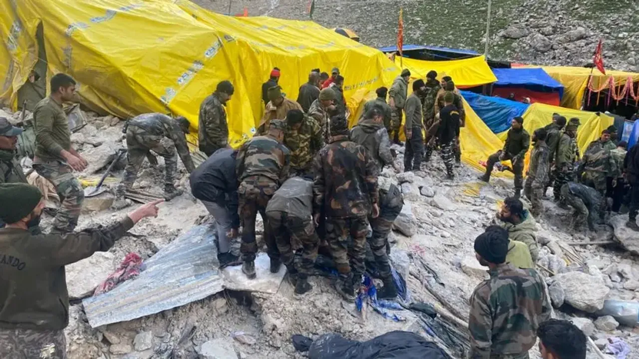 Amarnath Yatra temporarily suspended after 15 killed in cloudburst