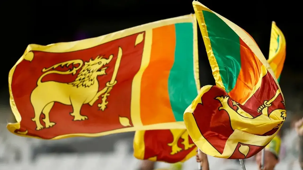 Anti-govt protesters storm SL President's house