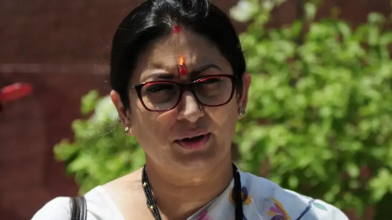 Smriti Irani sends legal notice to Congress over 'malicious allegations' against daughter