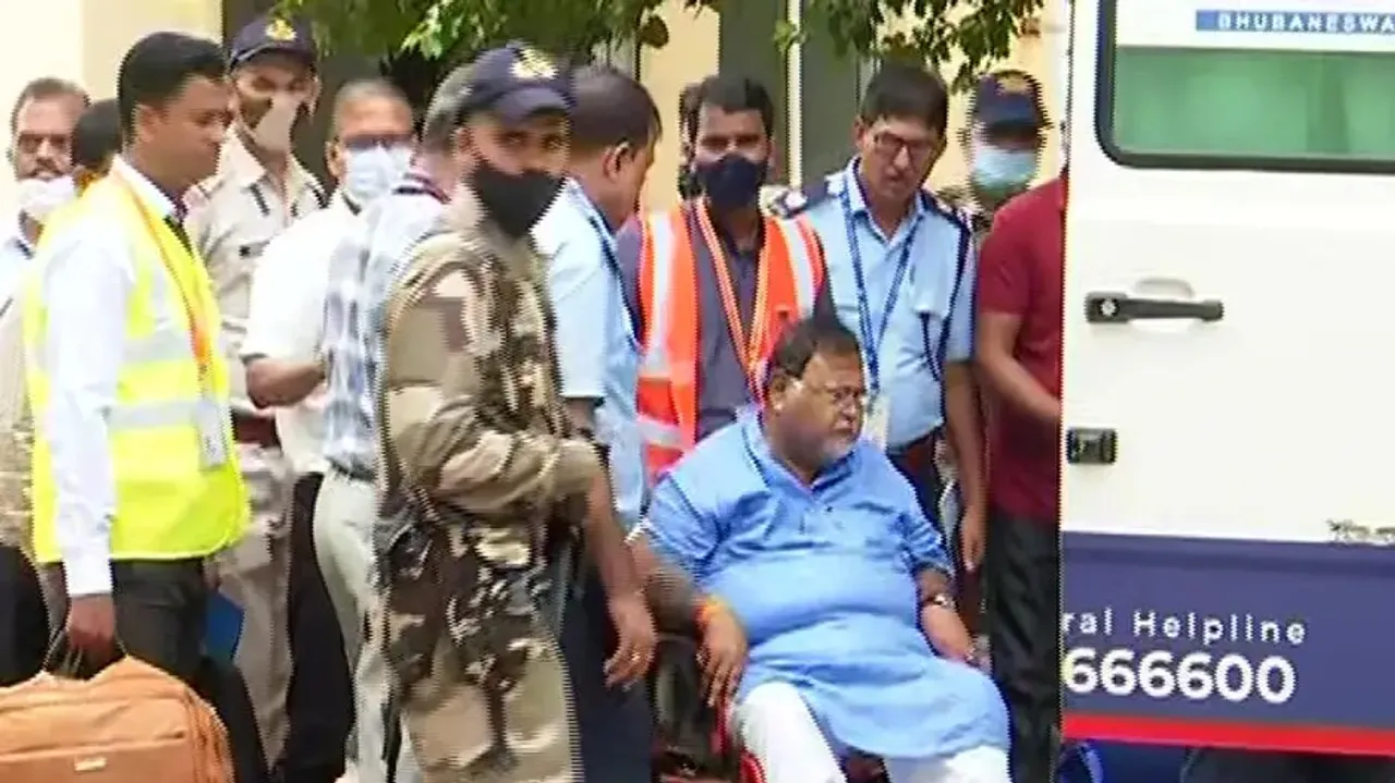 Partha Chatterjee being taken to AIIMS