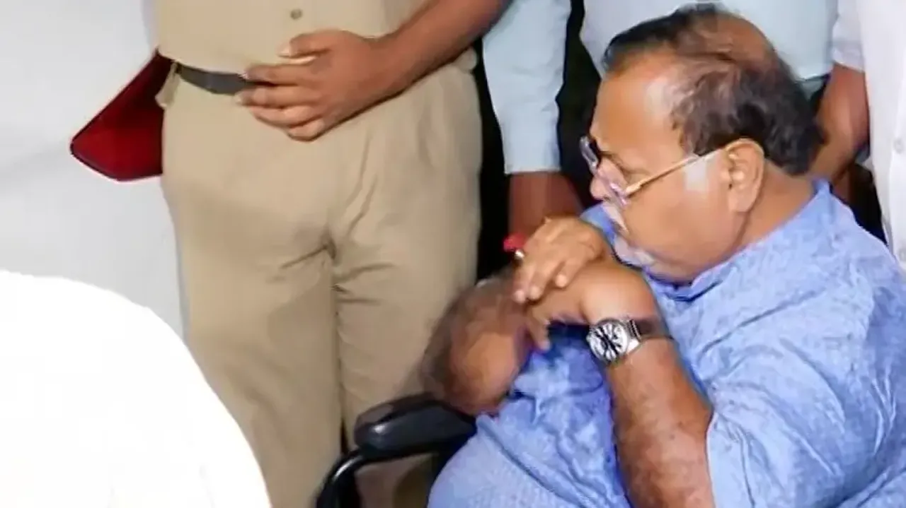 WB SSC scam: Minister Partha Chatterjee shifted to Kolkata 