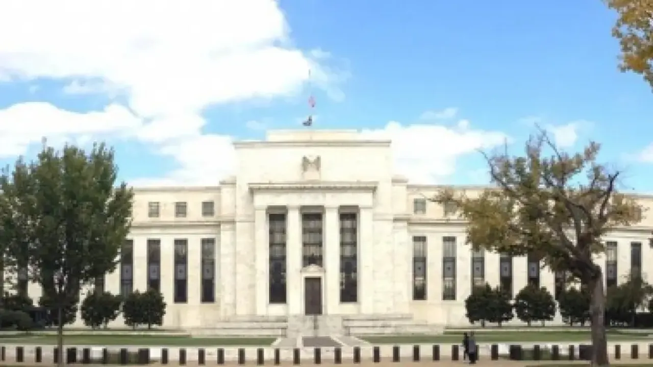 US Fed tries to control inflation