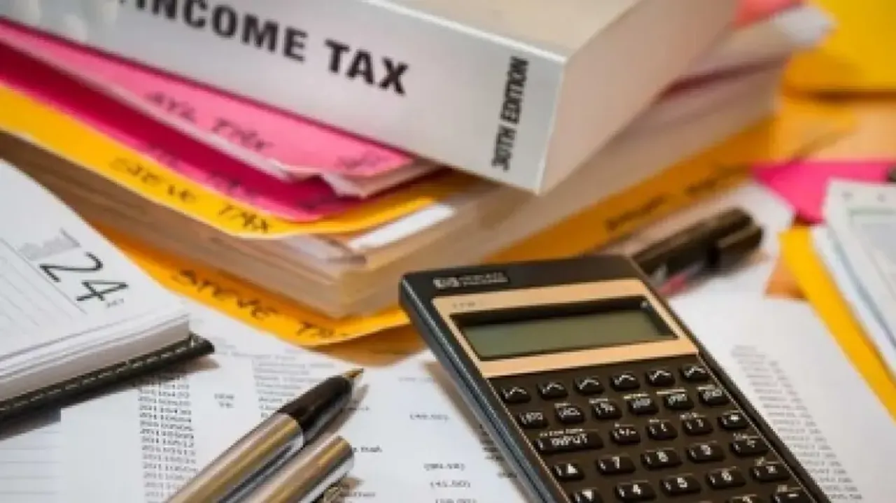 41% income taxpayers yet to file IT return, 10% facing tech glitches