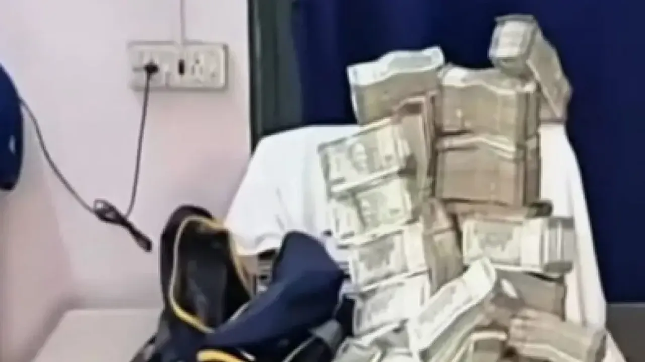 3 Jharkhand Cong MLAs held in West Bengal with cash worth over Rs 48L