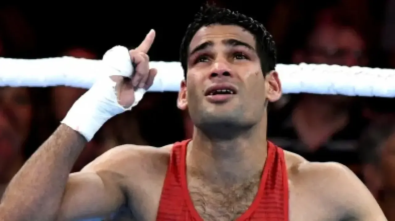 Boxers Nitu, Hussamuddin reach semis