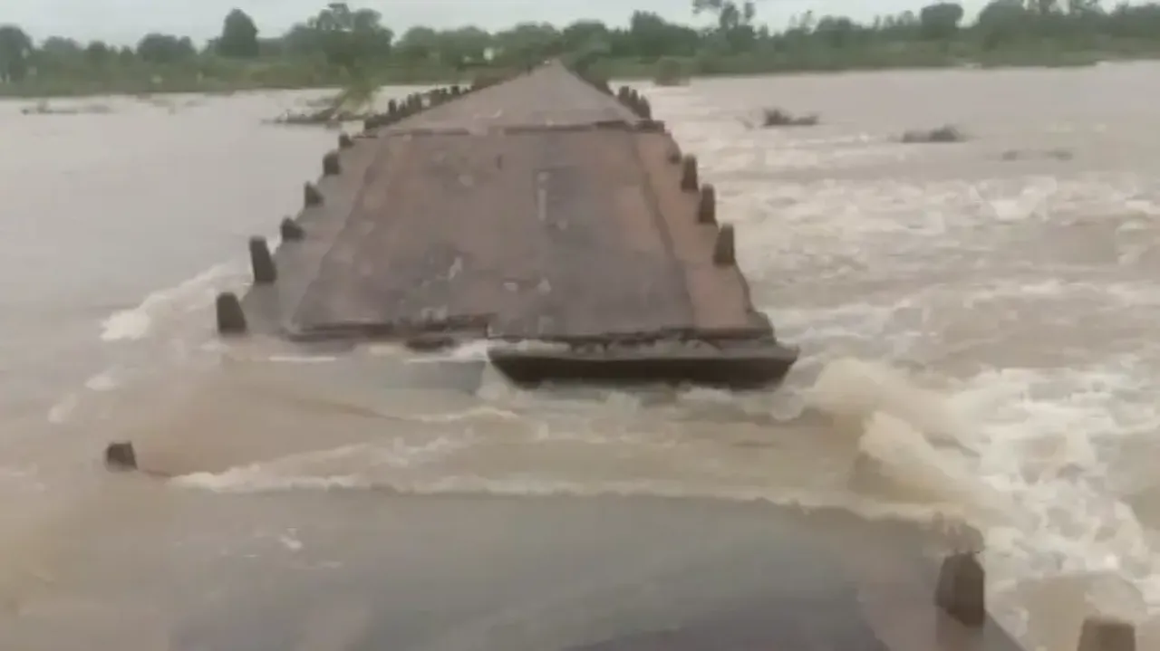 Normal life thrown out of gear as heavy rain causes landslide, bridge collapse in Odisha 