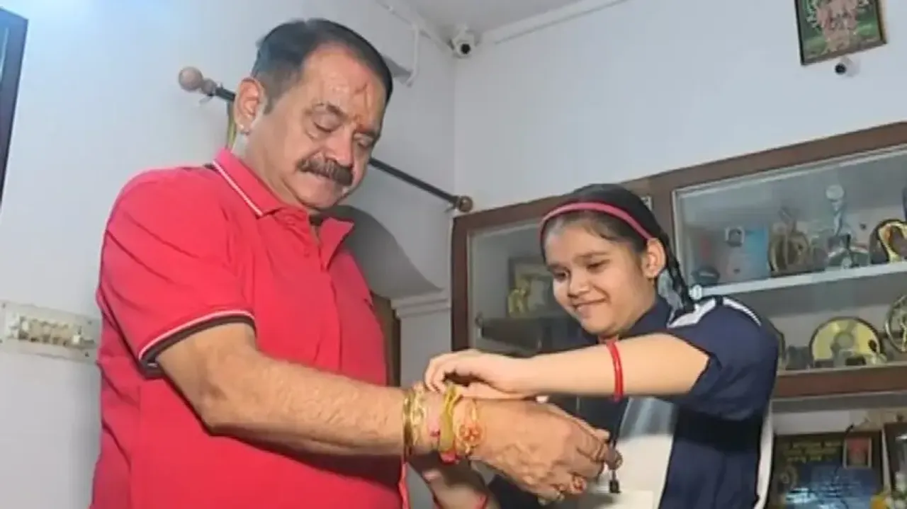 Rakhi Purnima celebrated with fanfare; Srimandir to celebrate Rakhi Purnima tomorrow 