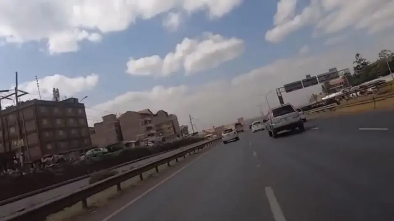 Speed Thrills But Kills: Accident video that will blow off your mind #Watch