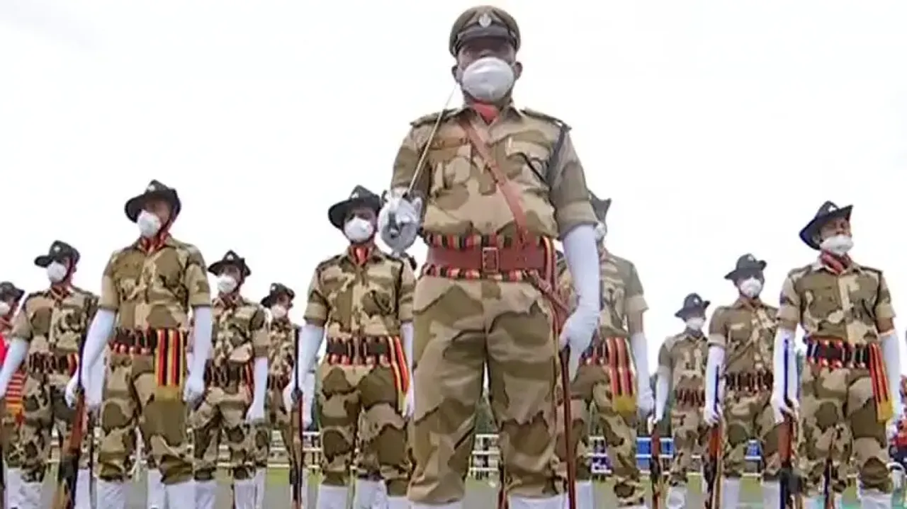 Country gears up to celebrate 75th I-Day with fanfare; full dress rehearsal held in Bhubaneswar 