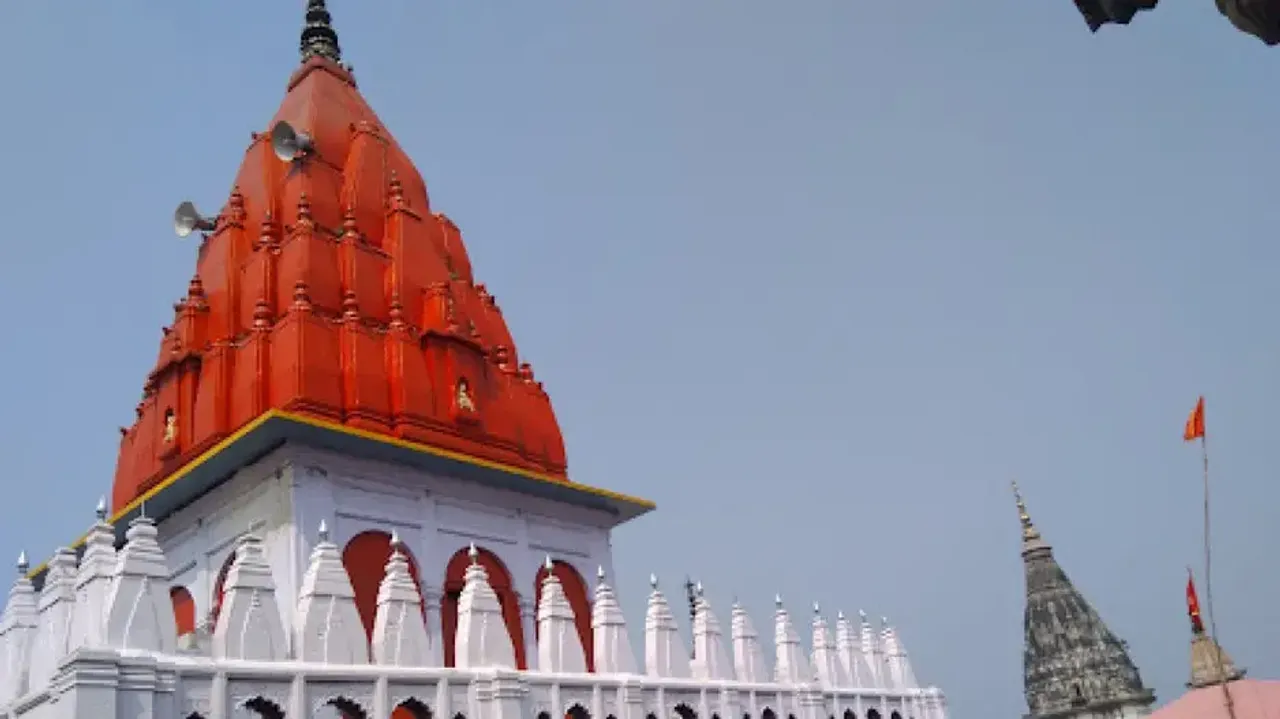 Tricolour to fly atop temples in Ayodhya, Kashi, Mathura