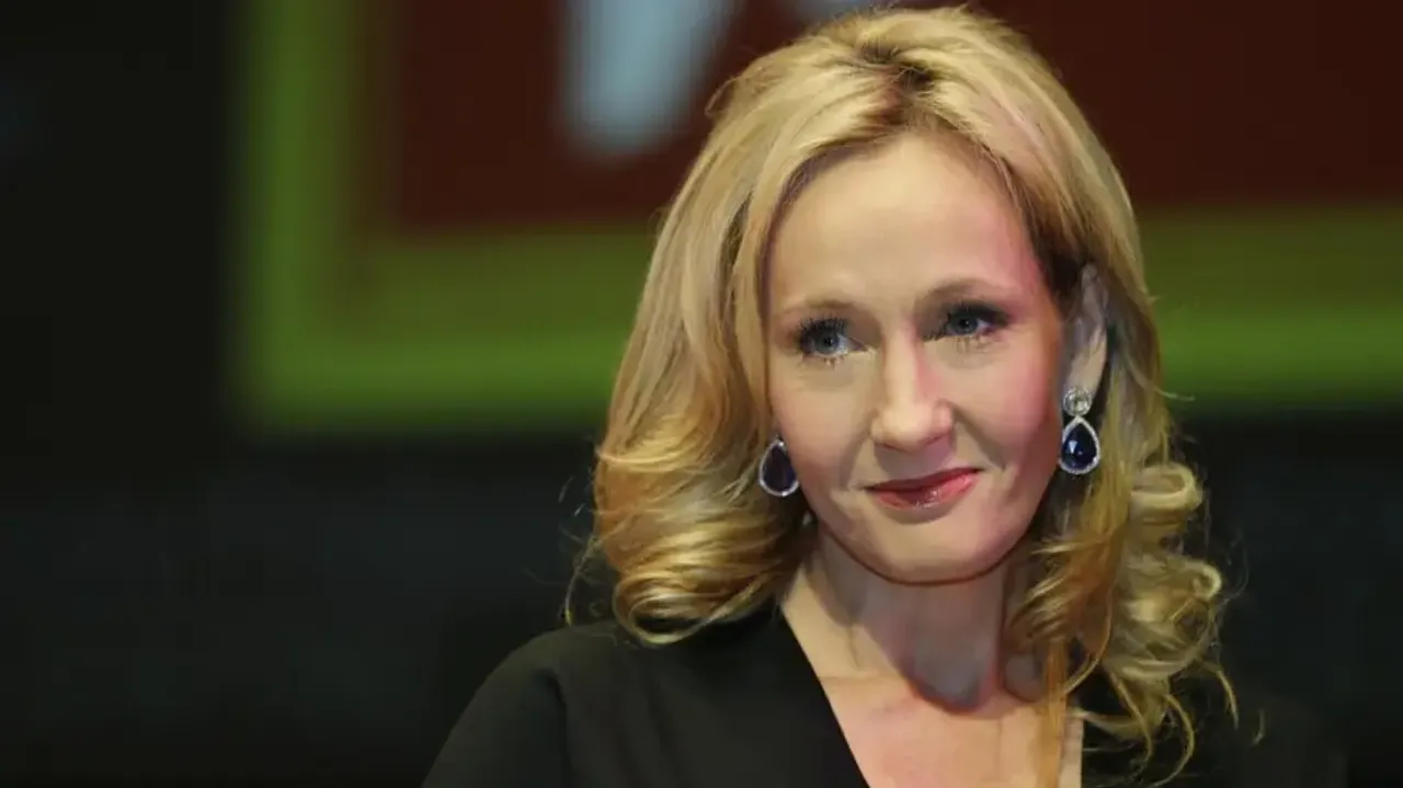Harry Potter author JK Rowling gets death threat over support to Salman Rushdie