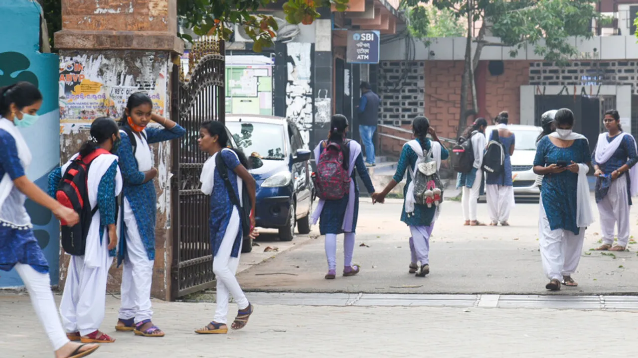 Mukhyamantri Medhabi Chhatra Protsahan yojana